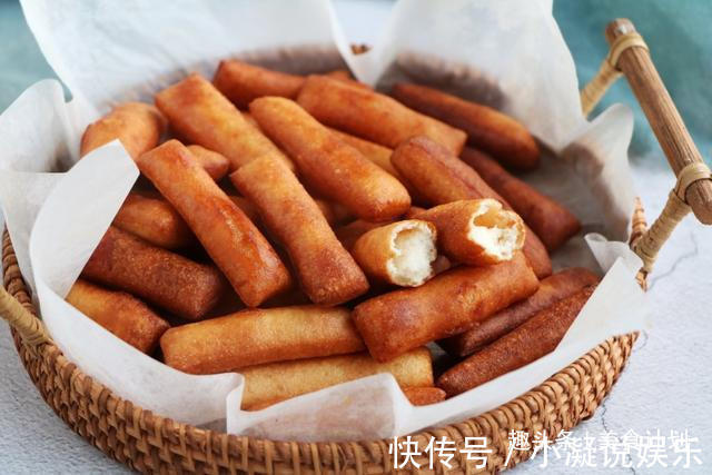 山药别炒菜了，教你新吃法，一口一个停不了，比油条还好吃！