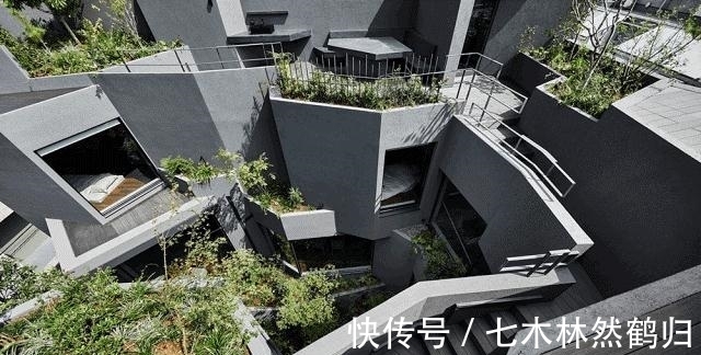 施工方|日本396㎡混凝土别墅,设计完美,施工方却怒斥:太难了