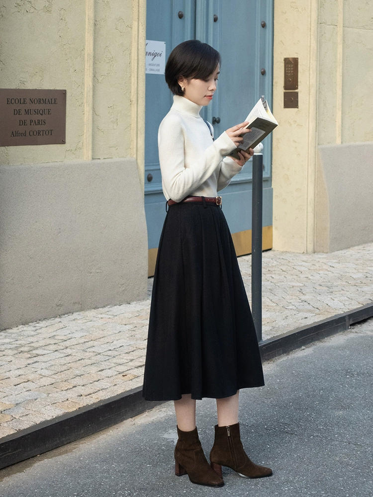 百搭|又被“针织衫+半裙”给温柔到了,有了这4种颜色,30+女人怎么穿都好看!