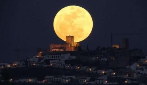 比月球亮8倍，一年可省几十亿电费，“人造月亮”项目为何停了？