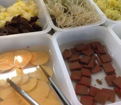 吃麻辣烫,老板乐意你点这“4样食物”,因为“更赚钱”