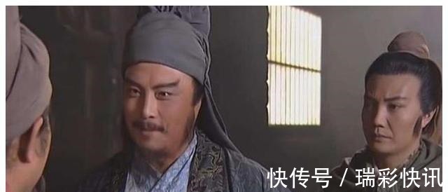 仇琼英$水浒传中,只有一个人可以单挑战胜林冲,但这个人却打不过李逵