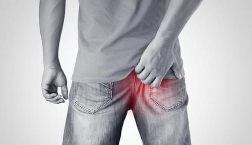 排便|大肠不通,老便秘,身体也跟着遭殃,2个动作1杯水,让排便畅通