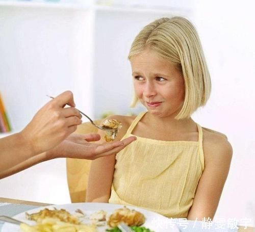 中国红基会|孩子挑食,可能是“食物恐新症”?家长用对方法,挑食不再是问题