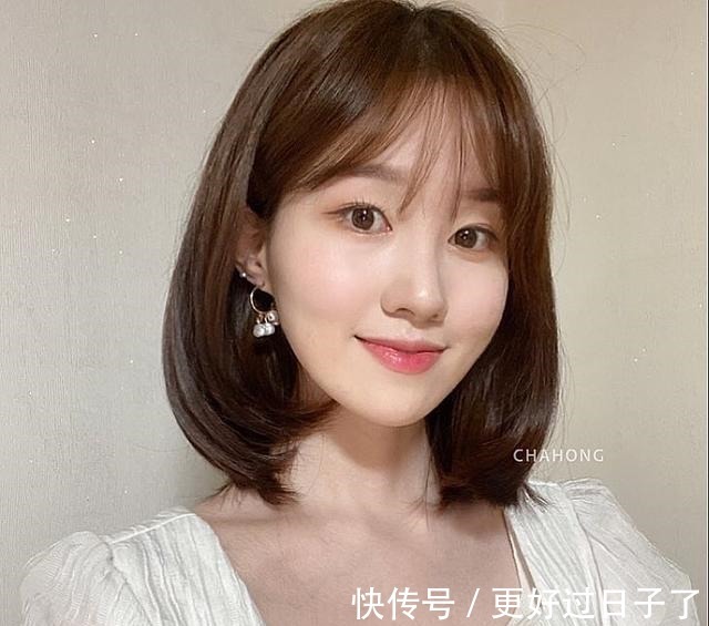 低层次 烫发怕老气,就选这18款,瘦脸时尚显气质!