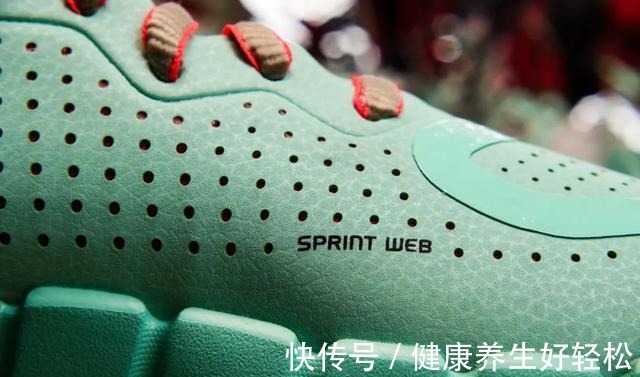 rose4 4大科技加持单只才348克这就是阿迪顶级实战鞋的能力吗!