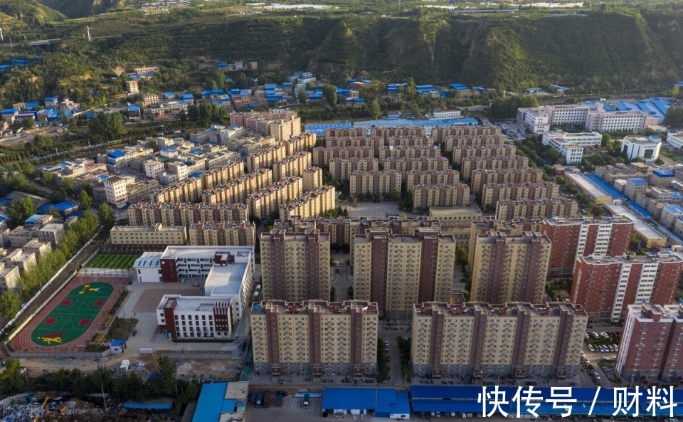 贬值|10年后，4类小区可能不再“吃香”？懂行的人已在悄悄“脱手”了