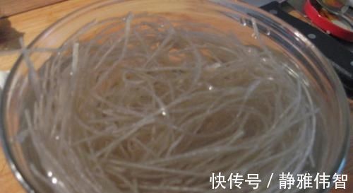 降温后得多吃这玩意,当作早餐儿子爱吃,营养又省事,还甭和面呢