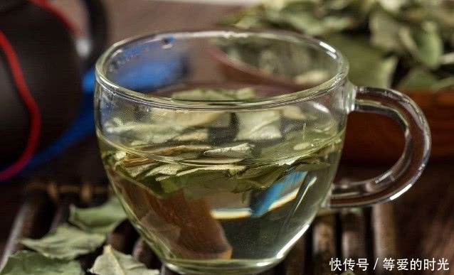 辣木籽|经常便秘的人，常吃这几种食物，润肠通便，排便又快又顺畅！