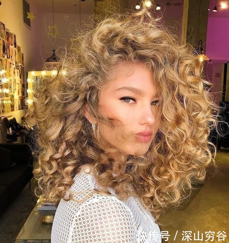 短发 新年发型别再乱剪了,这才是当下最火的发型,无论长短都很心动