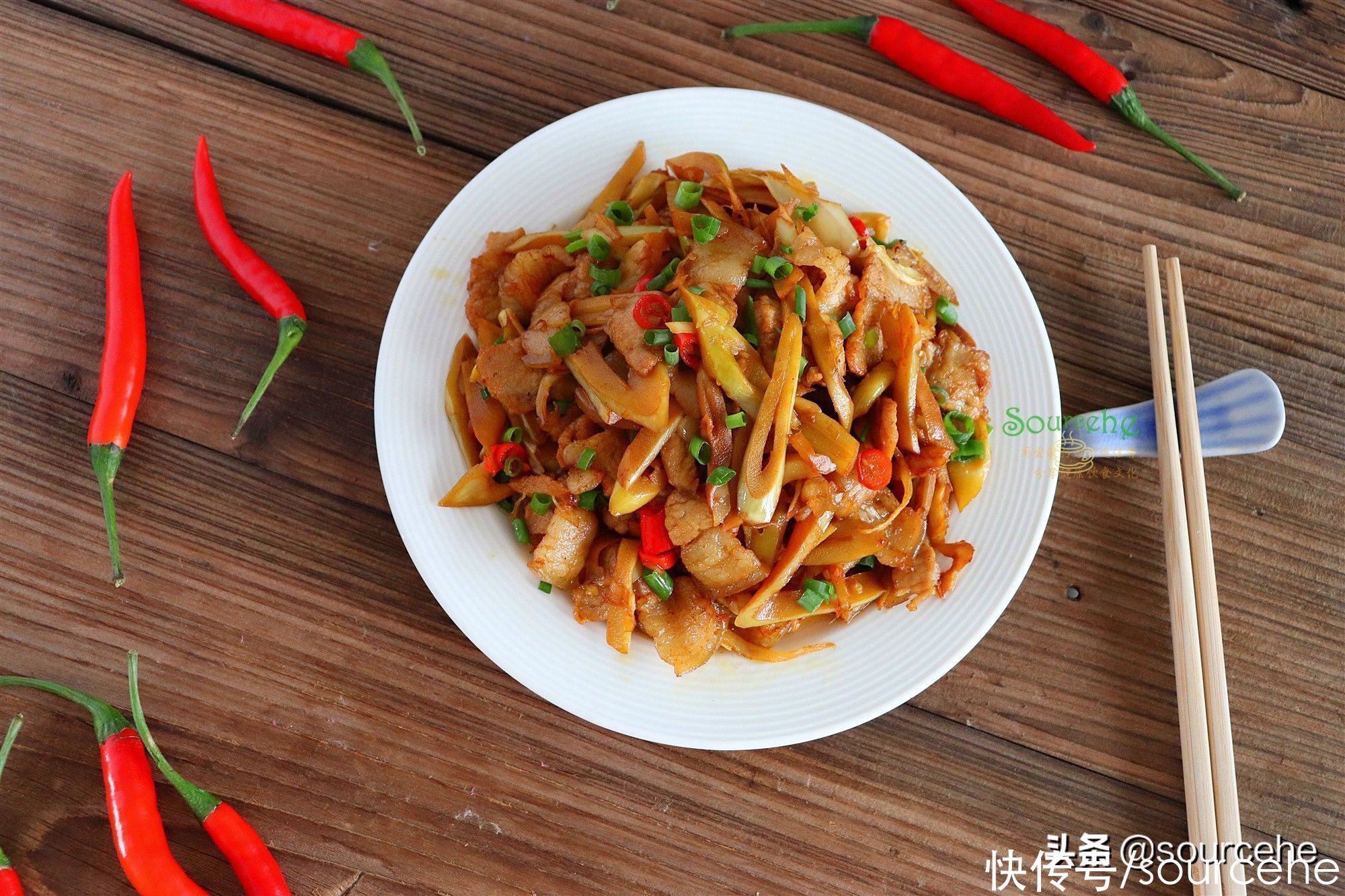 开胃|小笋炒肉，南方常见的家常菜，北方很少见，鲜香开胃，下饭又下酒