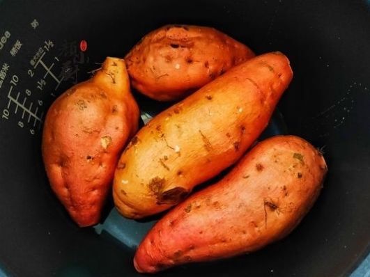 香甜|不用烤箱,就能吃上香甜流油的烤红薯,我家一周至少吃3次