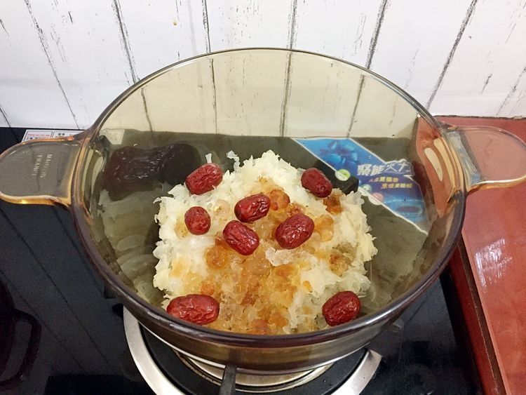 枸杞|秋冬之际，记得要多喝此羹，简单煮一煮，香甜又润燥