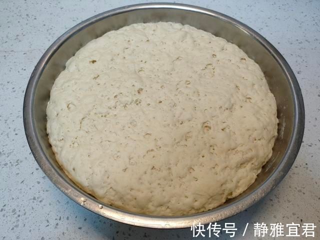 冷天蒸馒头，别只加酵母粉，多加两样，30分发满盆，暄软又好吃