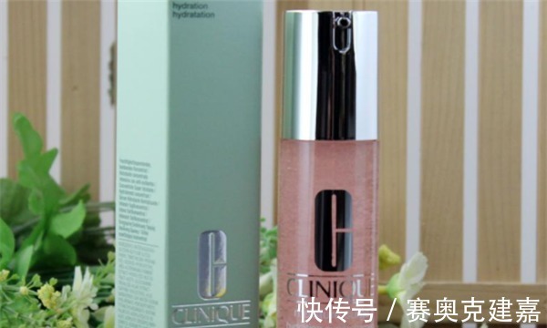 毛孔|好评爽肤水推荐:收缩毛孔、补水控油,哪款会是你的最爱呢?