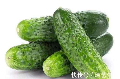 黑醋栗|人到中年要会吃，3种食物离不开，排毒养颜，延缓衰老，改善便秘