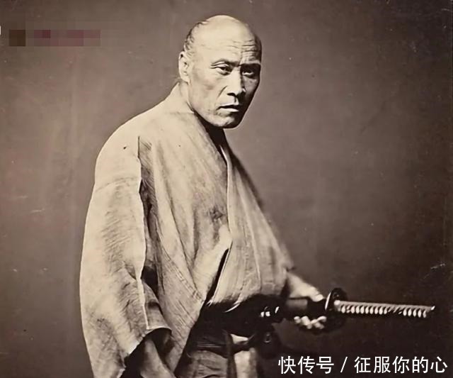 貌美如花|日本武士照片个子不高却杀气腾腾,女武士貌美如花!