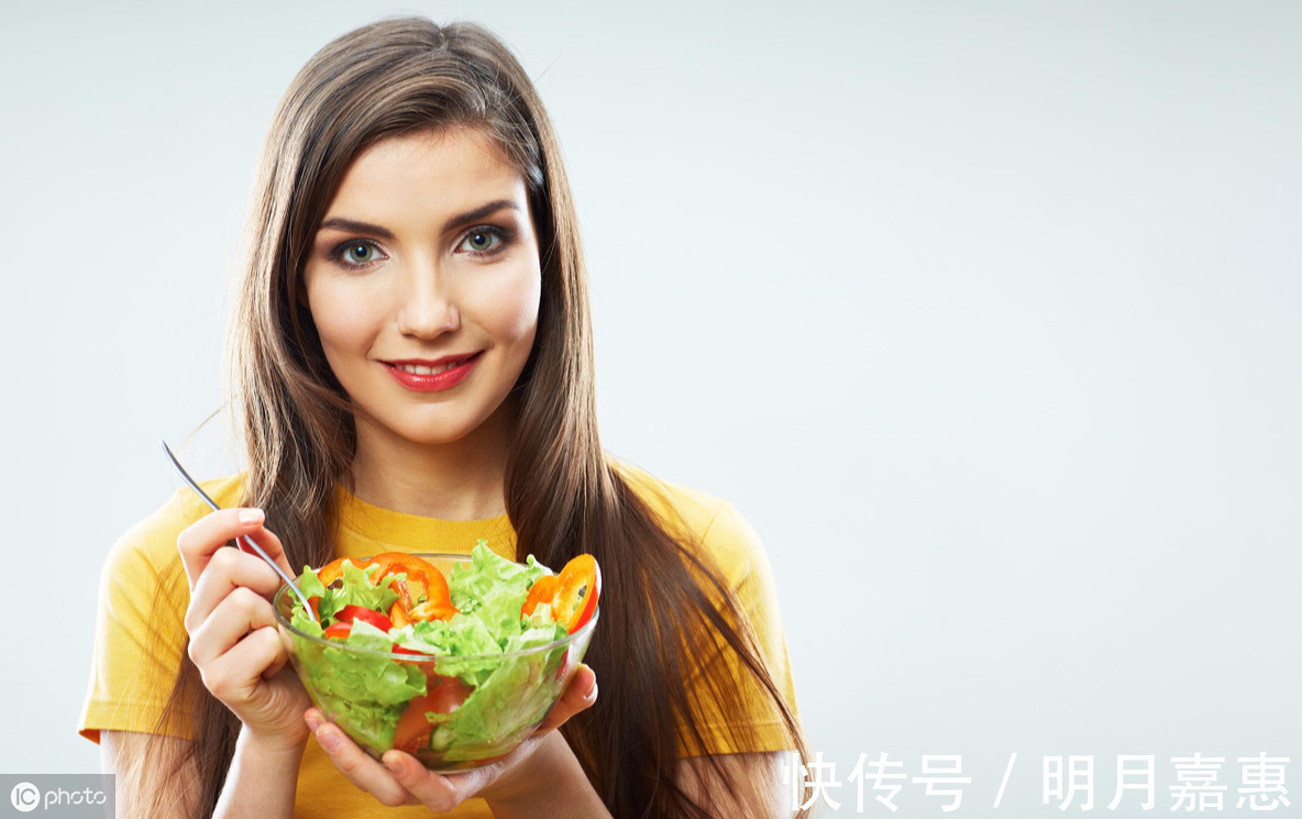 症状|更年期不用慌，记住3个5，坚持一段时间，50岁不显老，早知早好