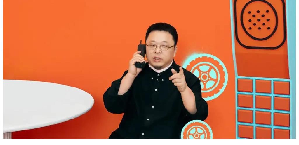 庞博|《脱口秀大会4》开播!前央视主持人加盟,笑点密集,场子太炸