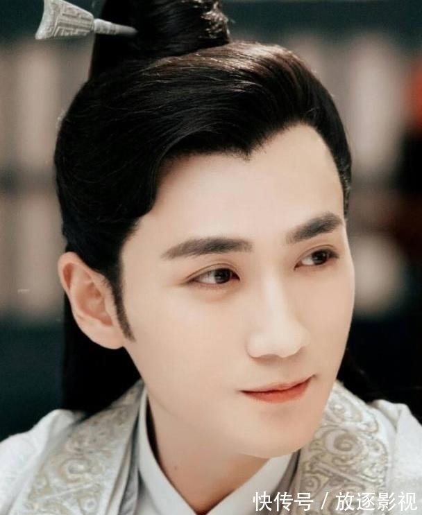 冠军|英雄联盟S11决赛冠军出炉,内娱男神全体“沸腾”,这场面太燃了