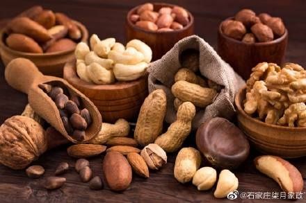 警惕|家长给婴儿喂食葡萄干致其呼吸困难 这些带娃误区要警惕！