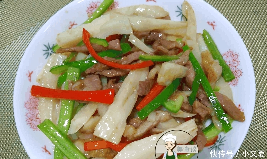 儿子不吃蔬菜, 我炒了这盘菜上桌, 清脆爽口, 儿子立马胃口大开!