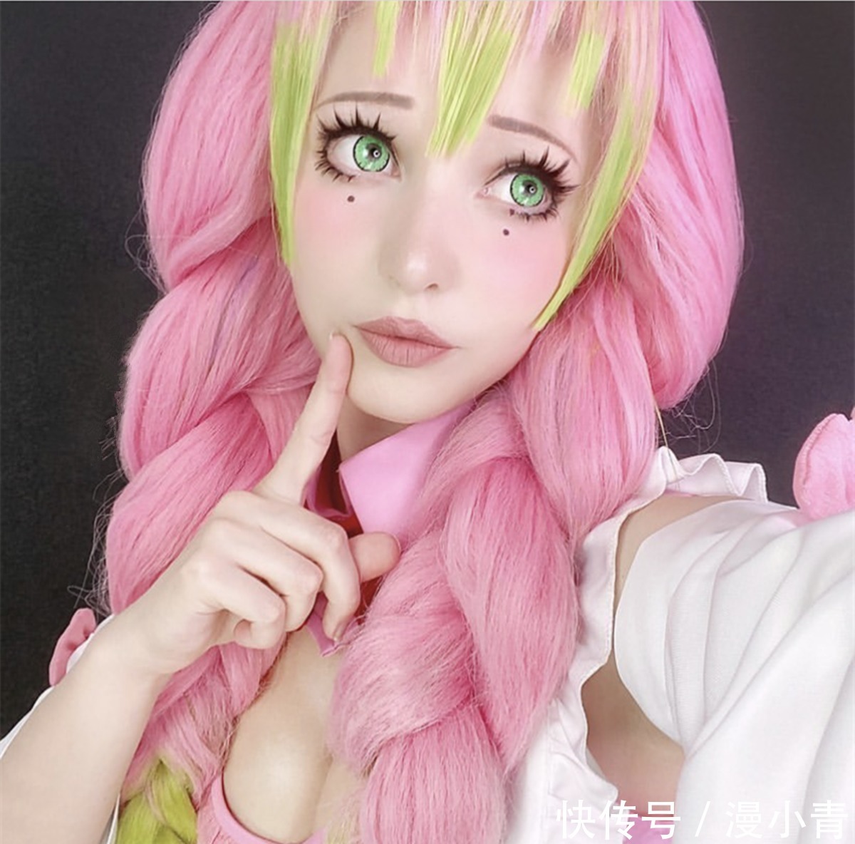 还原|高水准的COSER,专挑冷门角色还原,偏爱反派女神
