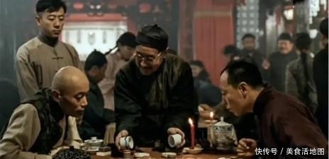 人生|《活着》好牌打烂后,怎样活着趟过人生这条河