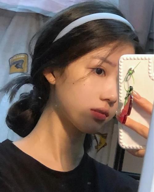 肤色|长期化妆有什么危害?看“妆龄”10年的皮肤有啥问题,尤其第二个