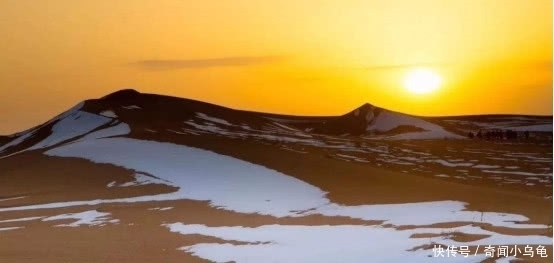 阿拉伯最大沙漠突降大雨,24小时下了9年的雨量,原因为何?