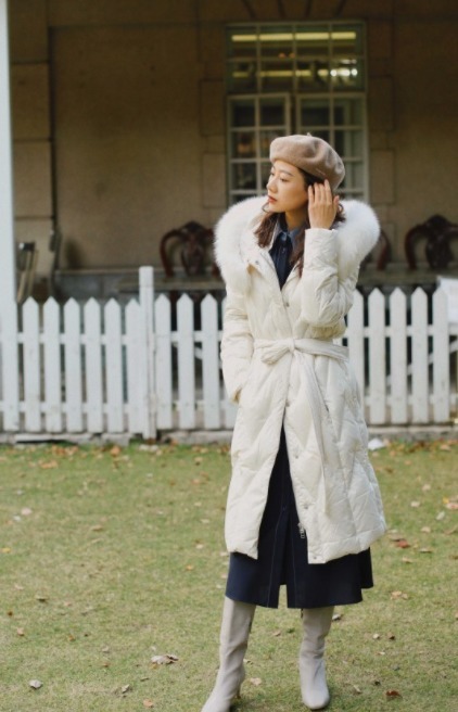 棕色|真正衣品高的女人,羽绒服也能穿出高级感,看时髦精示范吧