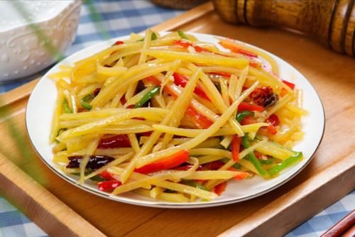 土豆丝|凉拌土豆丝，不要直接焯水，少了一步，难怪土豆丝不爽脆，不入味
