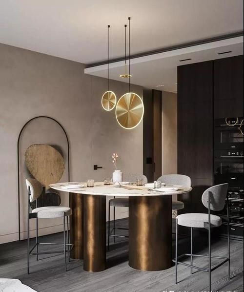 设置|入户门直对着餐桌，又没办法隔断，怎么办？