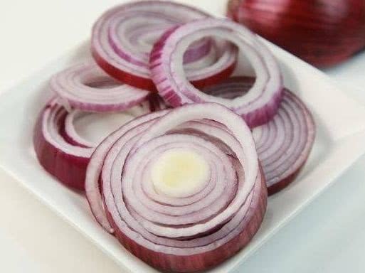 养肝|养肝就是养命,四种食物,经常吃一点,排出肝毒,皮肤更健美!