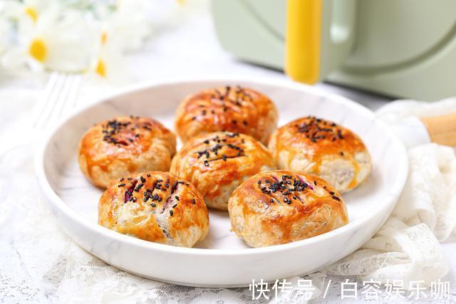 老婆饼|解锁手抓饼新吃法，包入紫薯馅，外皮酥脆内馅香甜，简单零失败！