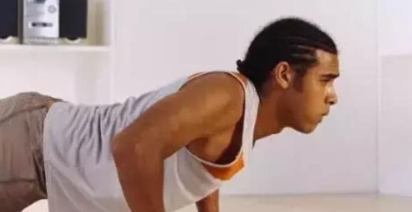 男性朋友|俯卧撑你能做多少若能做到这1个数，恭喜你，已经成功了