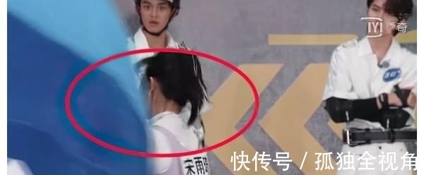 牙疼|被大球砸到牙疼,宋雨琦却慌张抚摸下巴,看清下巴形状我明白了