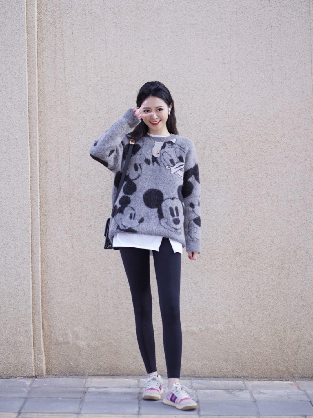 学院风 这些才是“毛衣”的高级穿法,简约优雅又显气质,谁穿都美