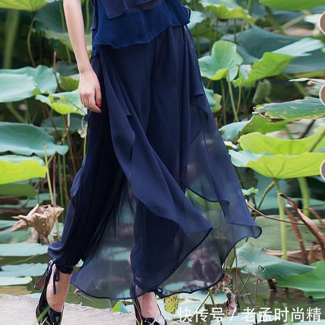 高腰 想要飘逸又怕裙装走光,优雅时髦的裙裤来帮你