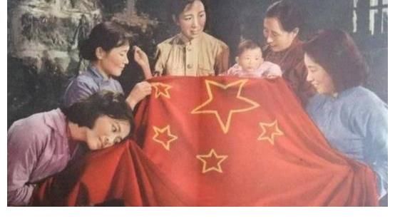 罗广斌|《故事里的中国》：陈数、刘烨演绎《红岩》，发扬坚韧不屈的精神