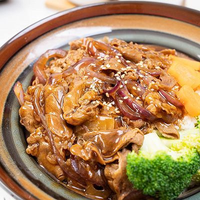 洋葱|日式肥牛饭