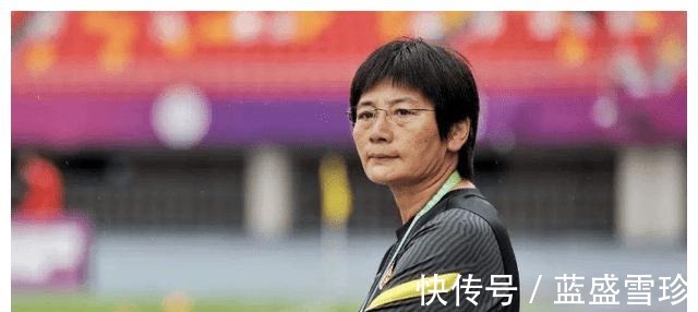 韩国队|终于明白为什么球迷不愿意批评王霜表现不佳,看完分析,豁然开朗!
