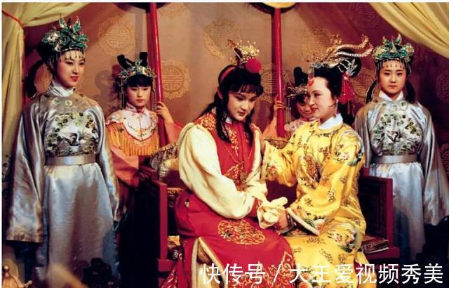 皇帝|红楼梦中，元春为何会被赐死只因她发现了皇帝的一个秘密