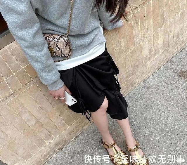 穆勒 你的凉鞋烂大街了!今夏流行这几双,百搭又凉快