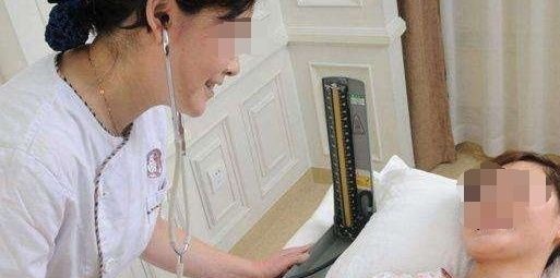 茉丽|妻子总说腹中4个月的宝宝会跳舞,家人起疑,医生幸亏来的及时