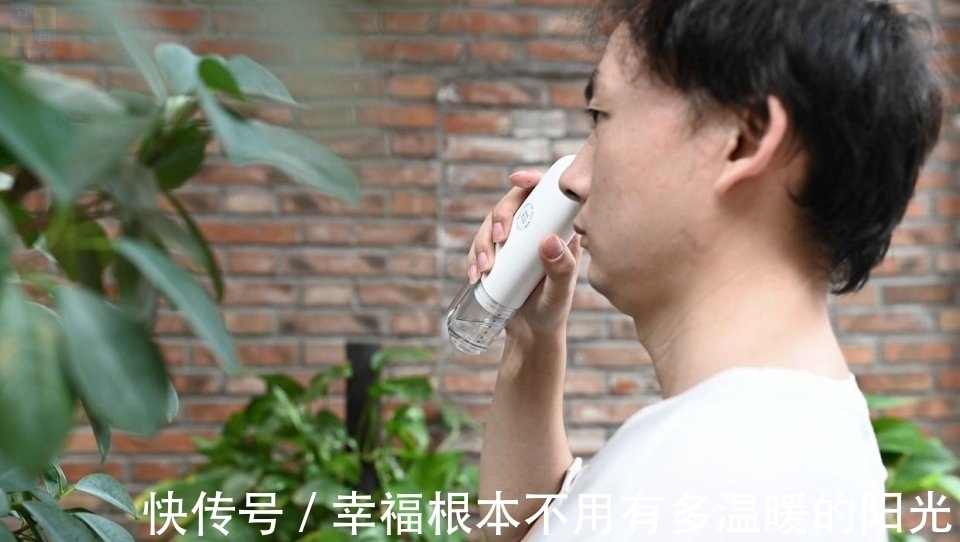 脸部|一键清理面部油污粉刺,让脸部更清爽,DOCO超微小气泡毛孔吸尘器体验