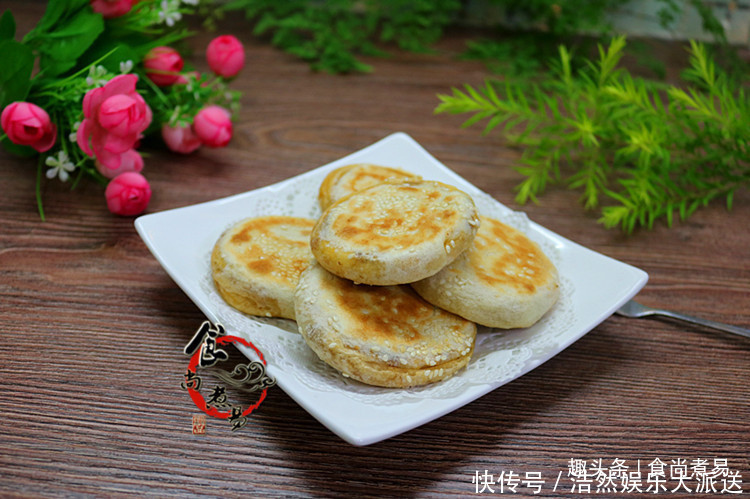 煎饼|半碗面粉加一勺酱,快速做一锅香喷喷的煎饼,好配方收起来