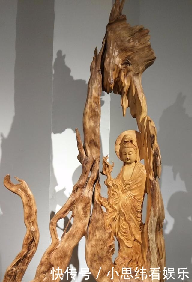 根雕艺术|天价根雕盘点:崖柏根雕标价3