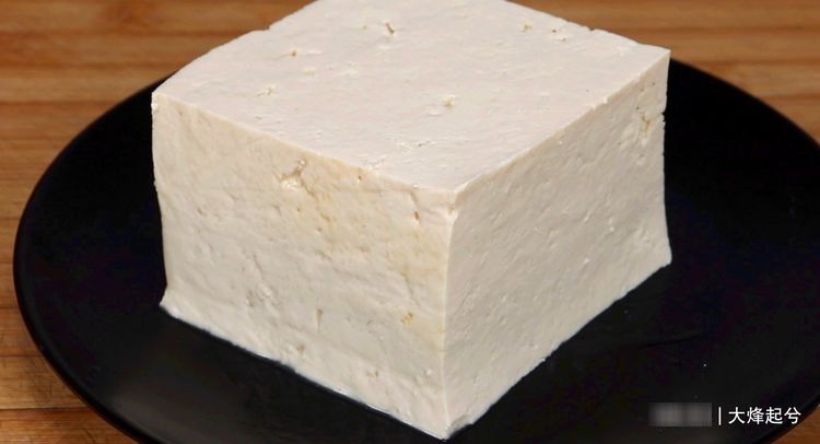 豆腐最简单的家常做法,2分钟教你,很多人没试过,出锅真香