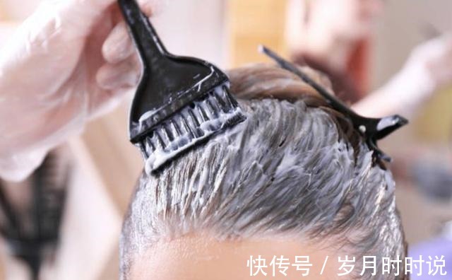 皮肤 黑色染发剂沾在皮肤上如何洗掉三个小妙招,轻松擦掉染发痕迹!